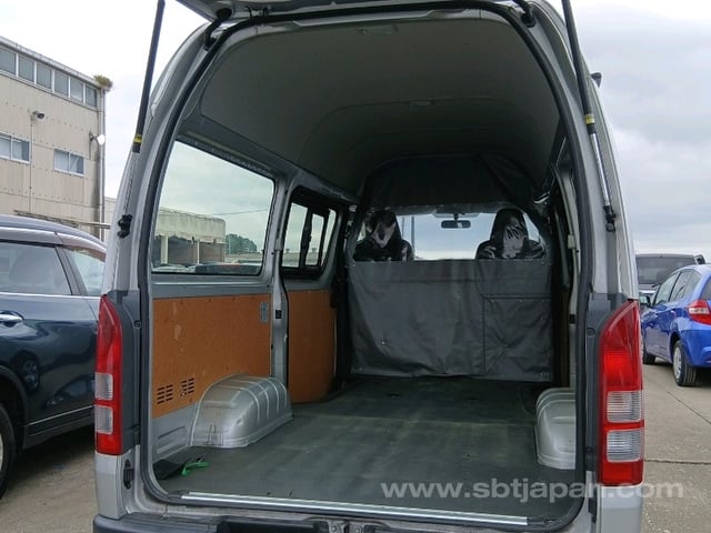 2021 TOYOTA HIACE VAN DX