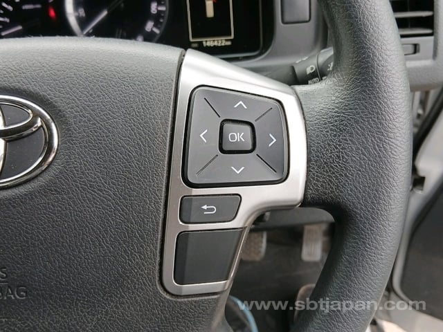 2021 TOYOTA HIACE VAN DX