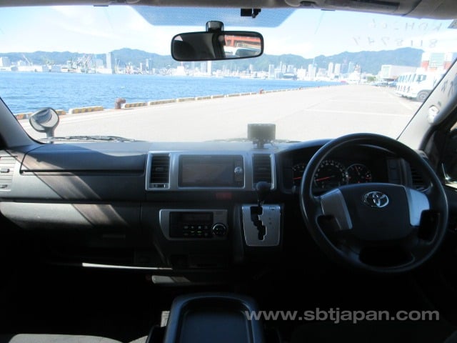 2017 TOYOTA REGIUSACE VAN SUPER GL