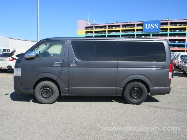 2017 TOYOTA REGIUSACE VAN SUPER GL