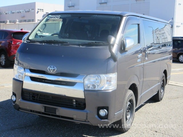 2017 TOYOTA REGIUSACE VAN SUPER GL