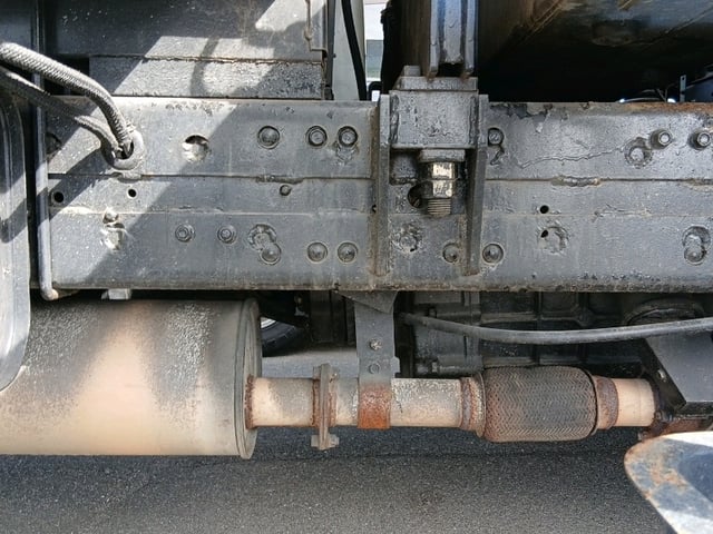 281.jpg