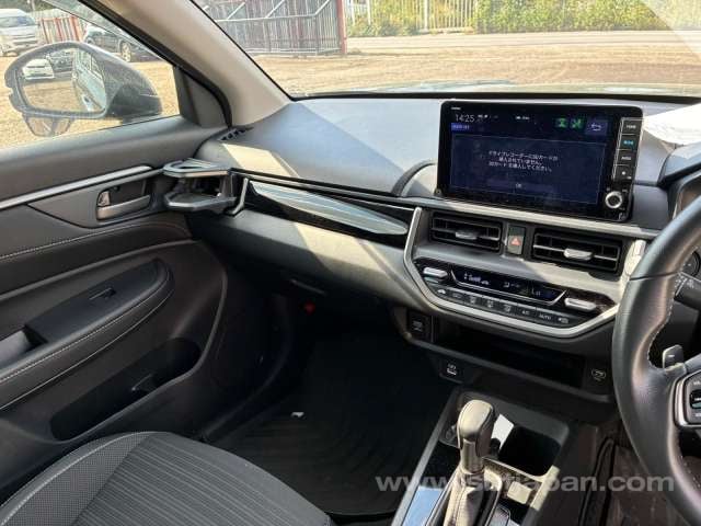 2024 HONDA WR-V Z PLUS