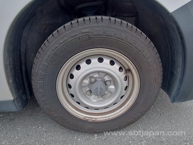 2019 NISSAN NV150 AD VE EMERGENCY BRAKE