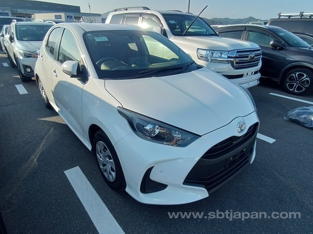 2021 TOYOTA YARIS X