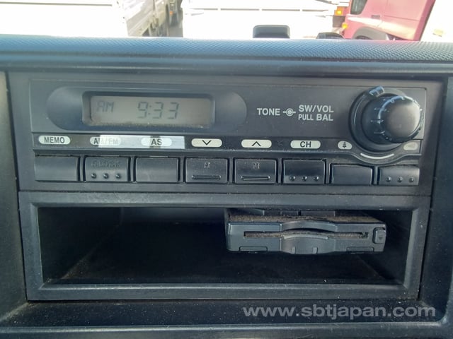 2015 HINO DUTRO 3.5t FLAT BODY