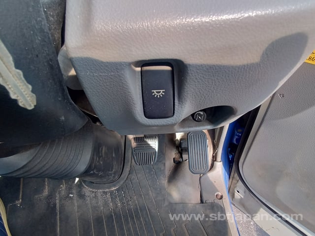 2015 HINO DUTRO 3.5t FLAT BODY