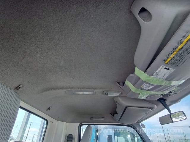 2015 HINO DUTRO 3.5t FLAT BODY