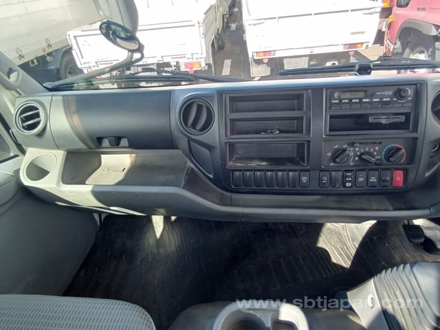 2015 HINO DUTRO 3.5t FLAT BODY