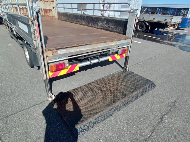 2015 HINO DUTRO 3.5t FLAT BODY