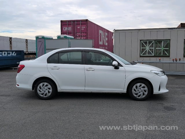 2021 TOYOTA COROLLA AXIO EX