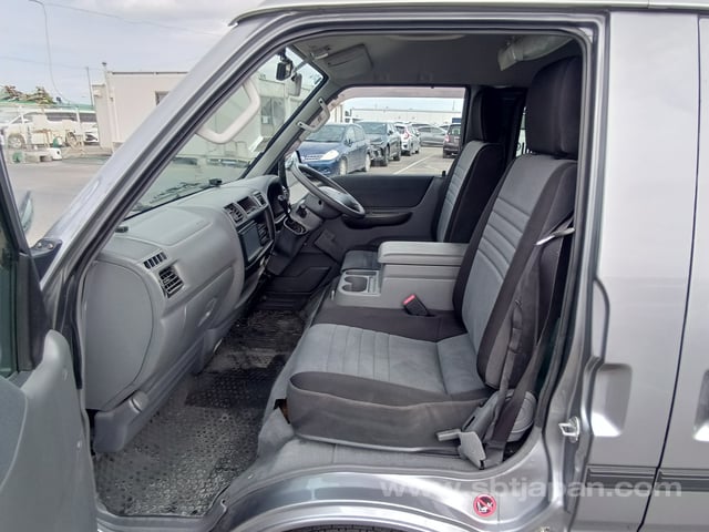 2018 MAZDA BONGO VAN GL