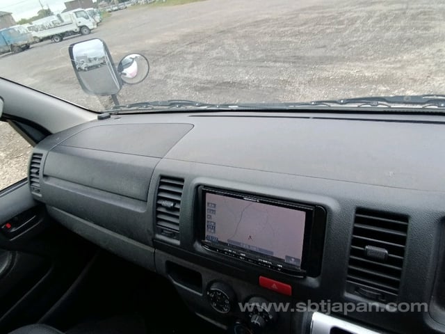 2016 TOYOTA HIACE VAN DX