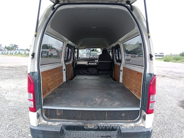 2016 TOYOTA HIACE VAN DX