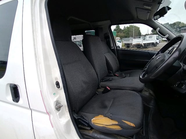 2016 TOYOTA HIACE VAN DX