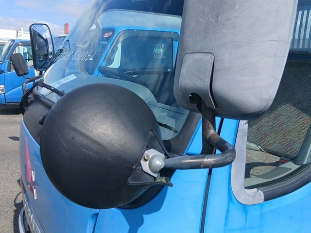 281.jpg