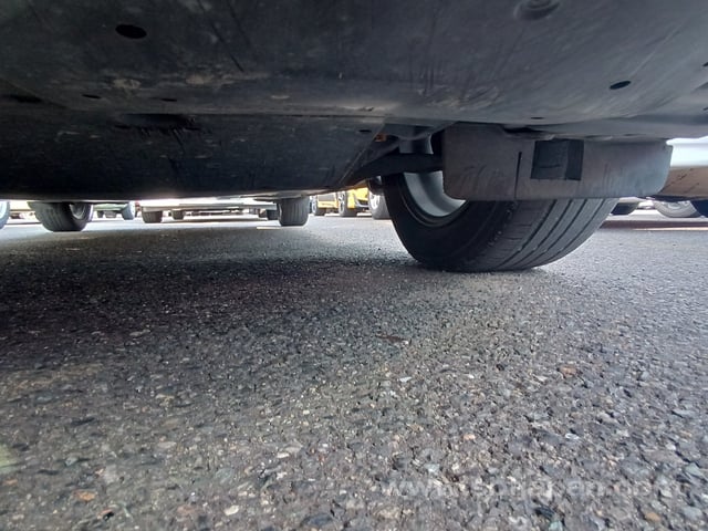 27.jpg