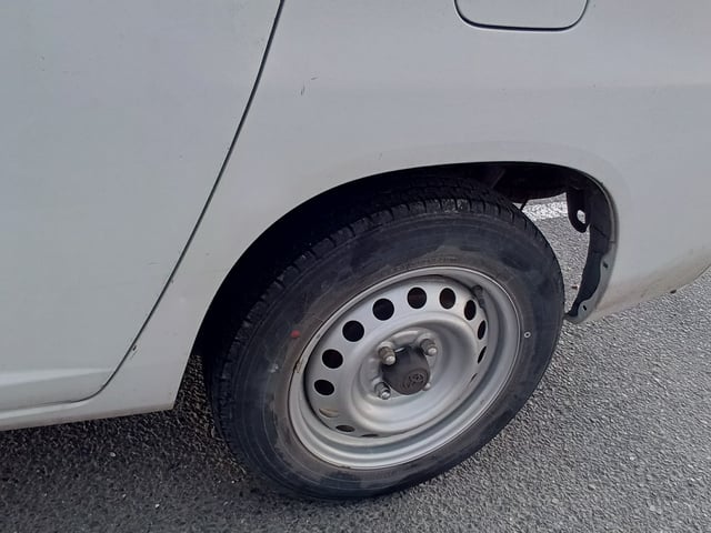 281.jpg