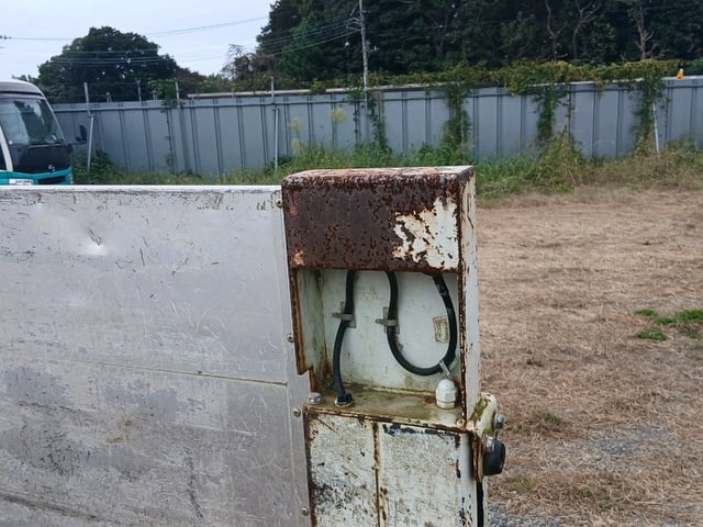 281.jpg