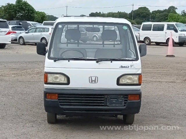 r.jpg