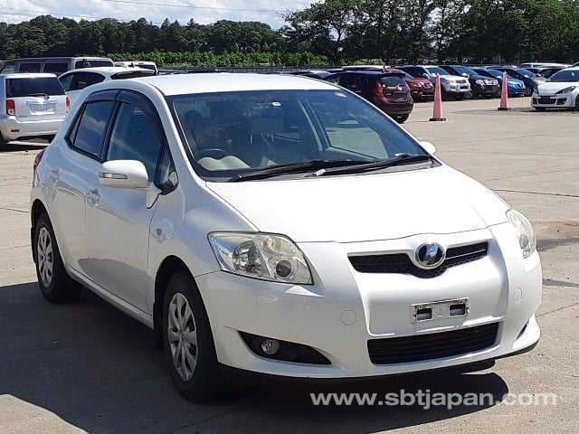 TOYOTA AURIS 2009 f.jpg