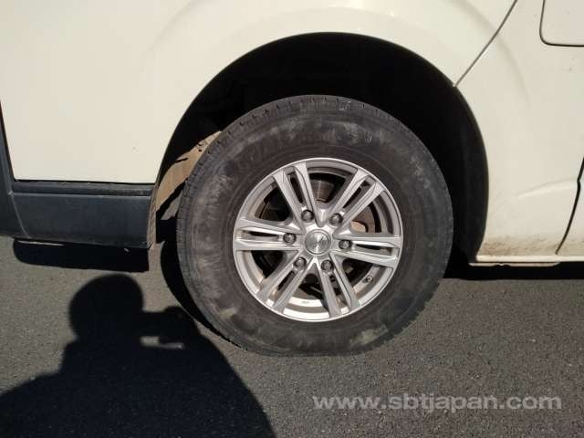 32.jpg