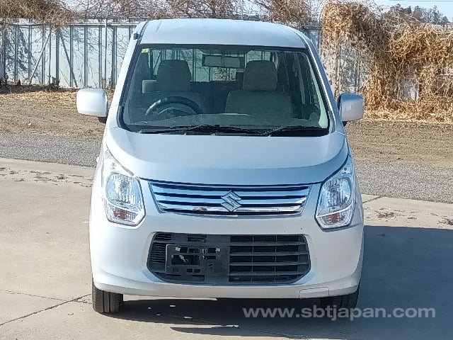 r.jpg