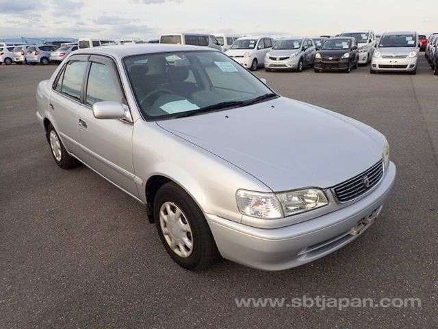 TOYOTA COROLLA 2000 f.jpg